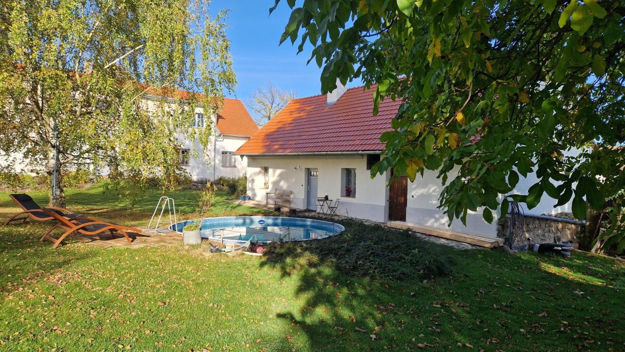 Orechovy Dvur Velke Nepodrice Buitenkant foto