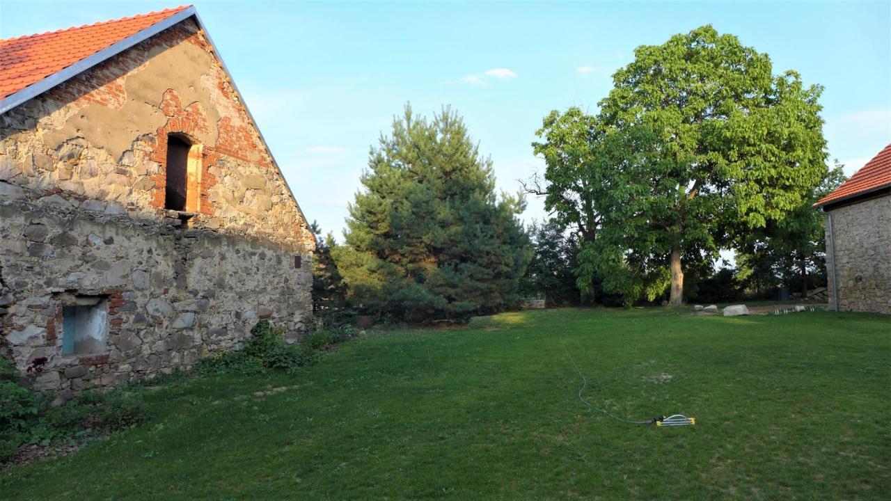Orechovy Dvur Velke Nepodrice Buitenkant foto