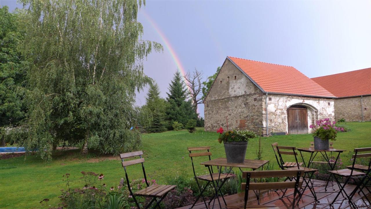 Orechovy Dvur Velke Nepodrice Buitenkant foto